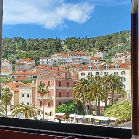 Apartment Lilly With Amazing City View Hvar Town Exterior photo